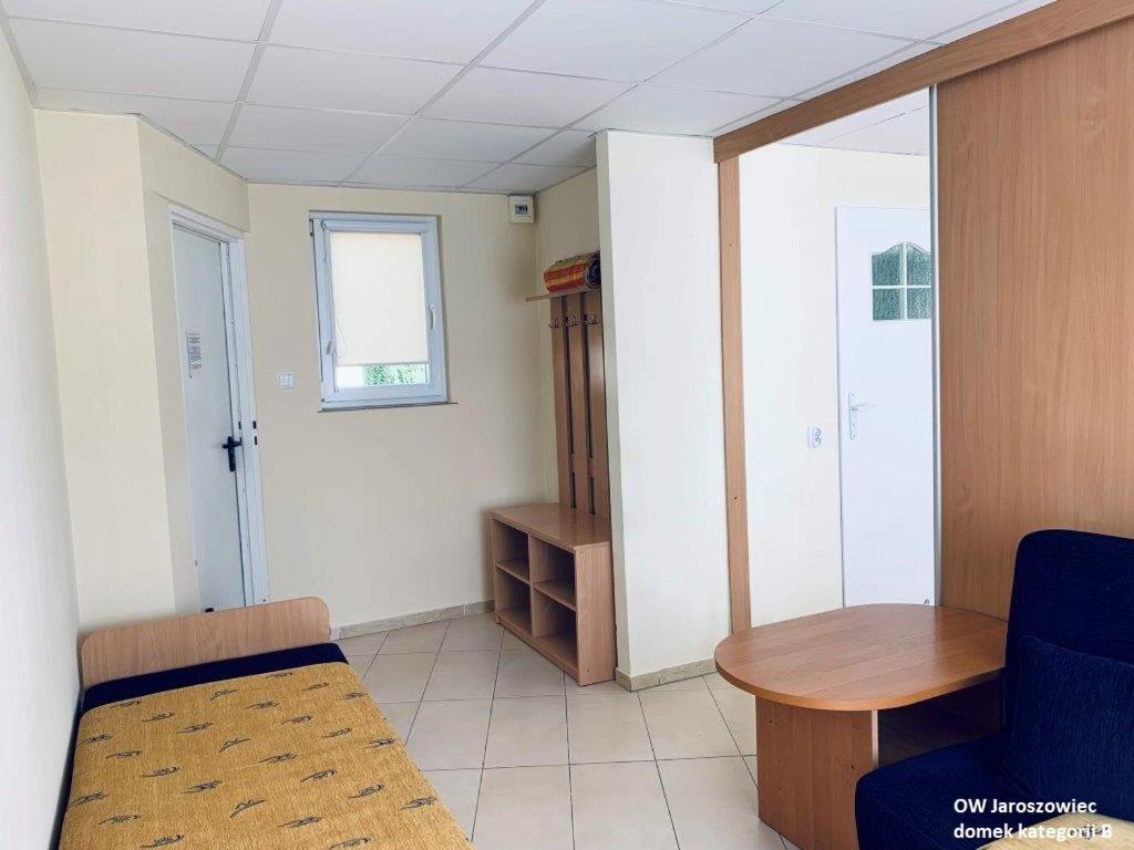 Ow Jaroszowiec Łazy المظهر الخارجي الصورة